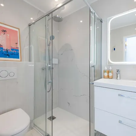 2-br Sea-view With Swimming Pool Apartamento