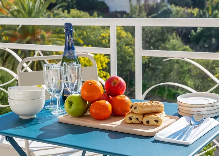 2-br Sea-view With Swimming Pool Apartamento *