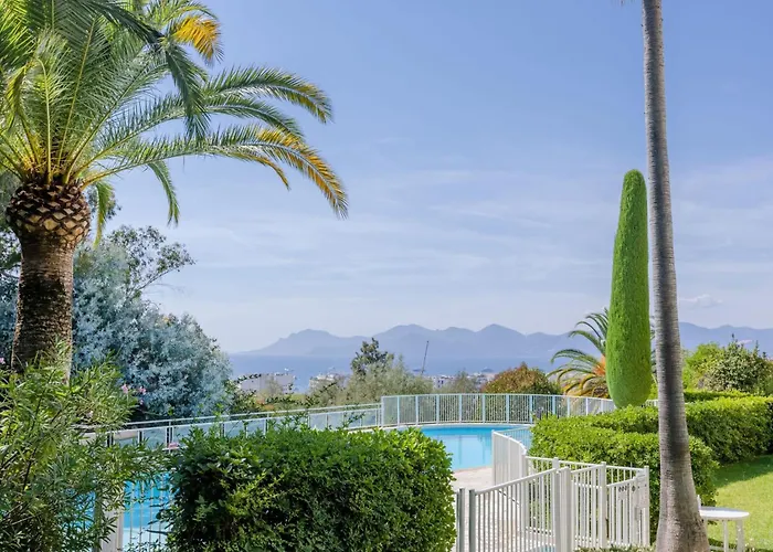 2-br Sea-view With Swimming Pool Apartamento Cannes