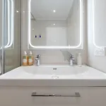 2-br Sea-view With Swimming Pool *