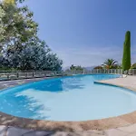 2-br Sea-view With Swimming Pool